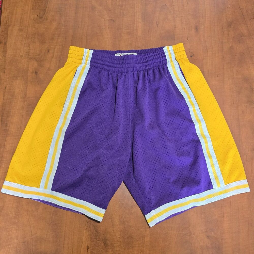 Mitchell & Ness Hardwood Classics Los Angeles Lakers 1984-85 Swingman Shorts M